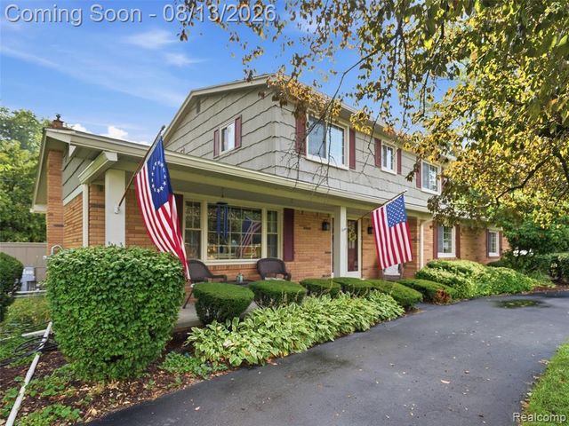 52338 Livingstone Court, Shelby Twp, MI 48316