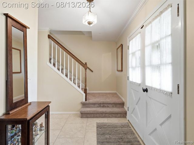 52338 Livingstone Court, Shelby Twp, MI 48316