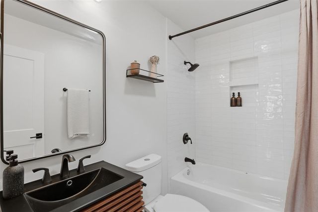 915 W Comanche Street, Norman, OK 73069
