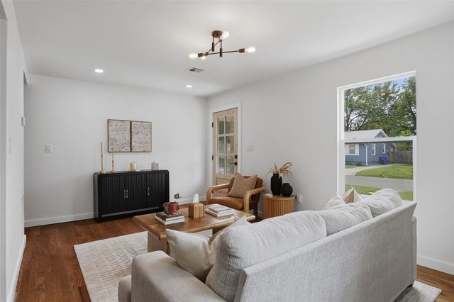 915 W Comanche Street, Norman, OK 73069