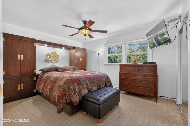 34 Eliot Road, Manalapan, NJ 07726
