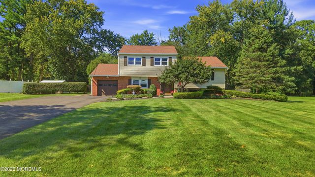 34 Eliot Road, Manalapan, NJ 07726