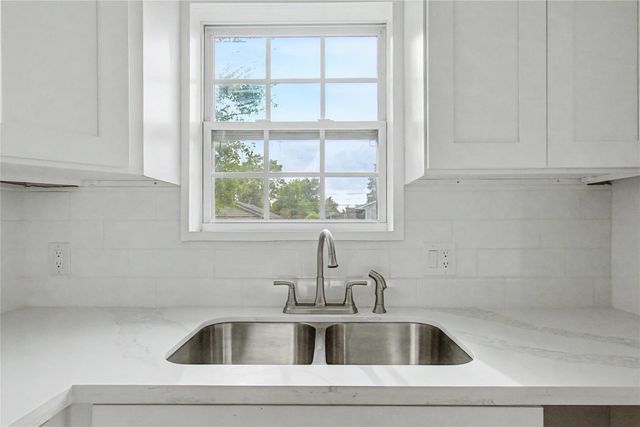 2612 Deams Street, Houston, TX 77093