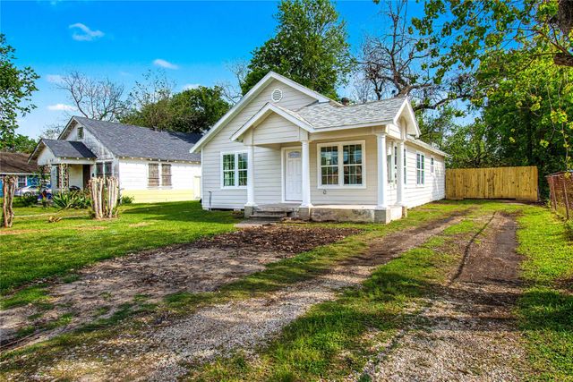 2612 Deams Street, Houston, TX 77093