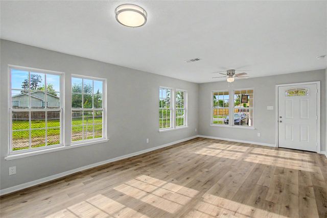 2612 Deams Street, Houston, TX 77093