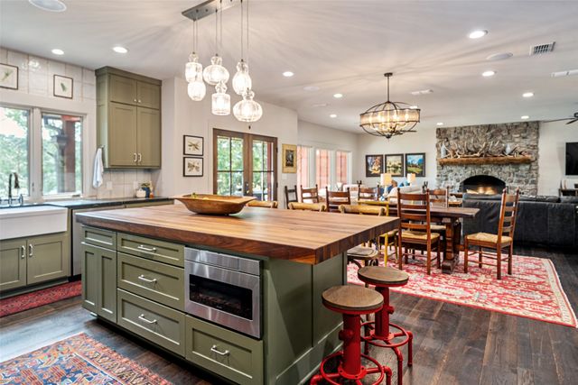 913 Private Road 6665, Mineola, TX 75773