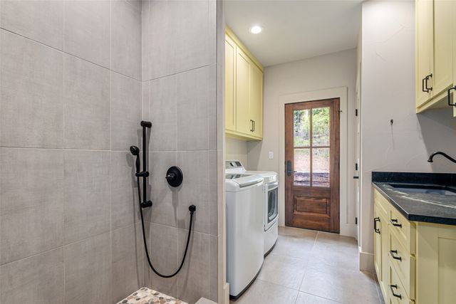 913 Private Road 6665, Mineola, TX 75773