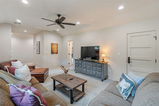 913 Private Road 6665, Mineola, TX 75773
