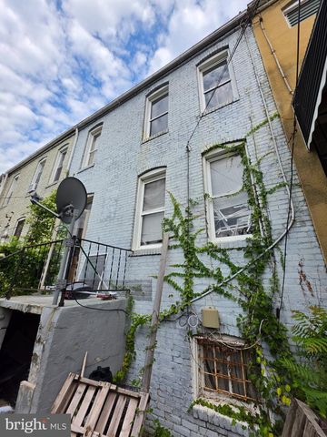 3135 OAKFORD AVE, Baltimore, MD 21215