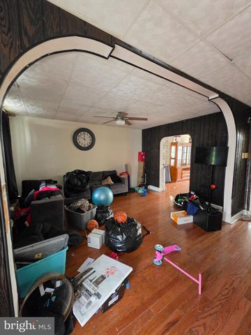 3135 OAKFORD AVE, Baltimore, MD 21215