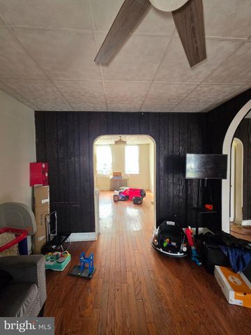 3135 OAKFORD AVE, Baltimore, MD 21215