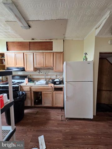 3135 OAKFORD AVE, Baltimore, MD 21215