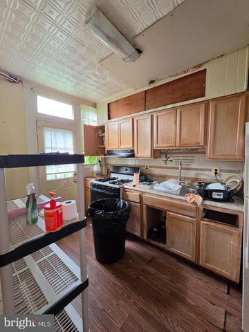 3135 OAKFORD AVE, Baltimore, MD 21215