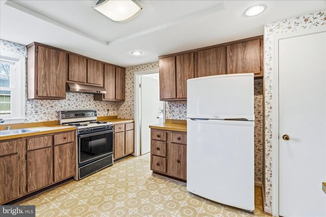 19312 MEADERIDGE PL, Montgomery Village, MD 20886