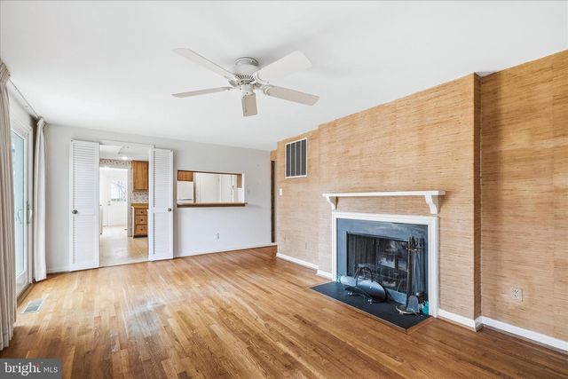 19312 MEADERIDGE PL, Montgomery Village, MD 20886