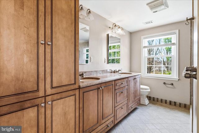 19312 MEADERIDGE PL, Montgomery Village, MD 20886