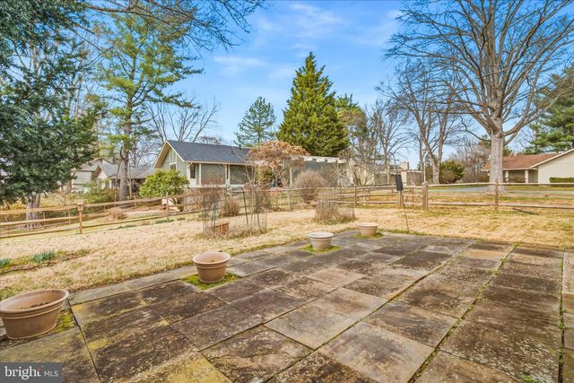 19312 MEADERIDGE PL, Montgomery Village, MD 20886