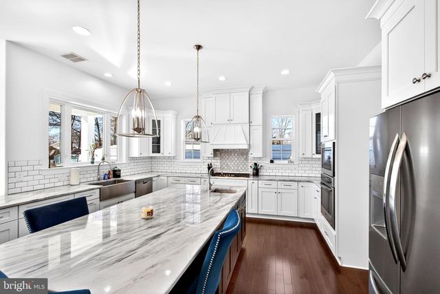 7726 SCHELHORN RD, Alexandria, VA 22306