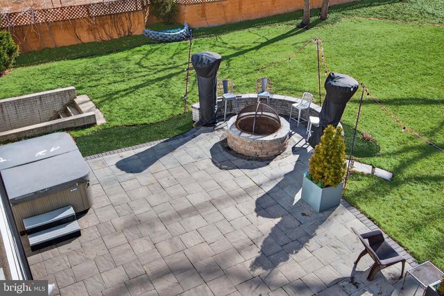 7726 SCHELHORN RD, Alexandria, VA 22306