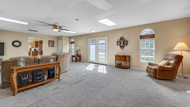 1395 Waverly Road, Chesterton, IN 46304