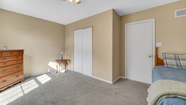 1395 Waverly Road, Chesterton, IN 46304