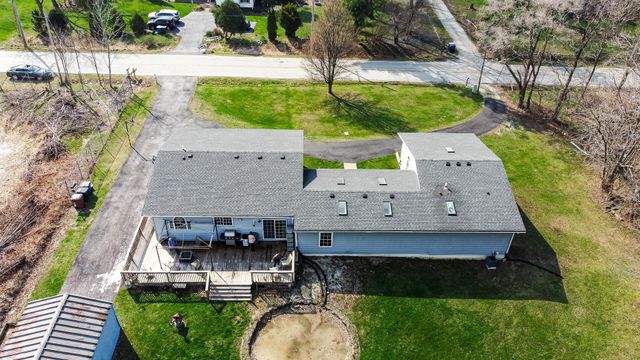 1395 Waverly Road, Chesterton, IN 46304