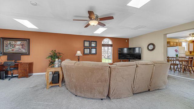 1395 Waverly Road, Chesterton, IN 46304