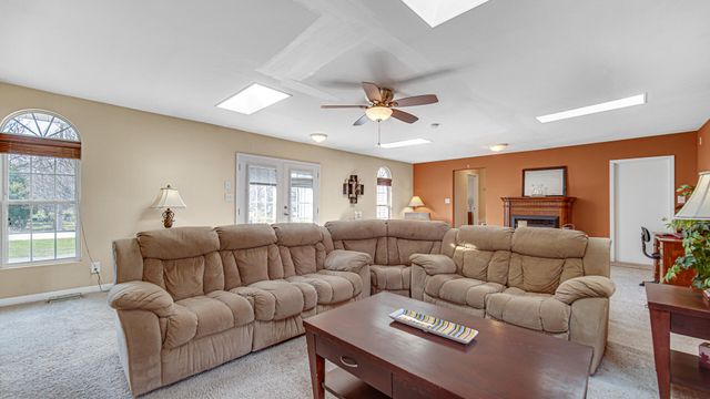 1395 Waverly Road, Chesterton, IN 46304