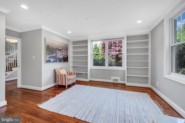9709 CONNECTICUT AVE, Kensington, MD 20895