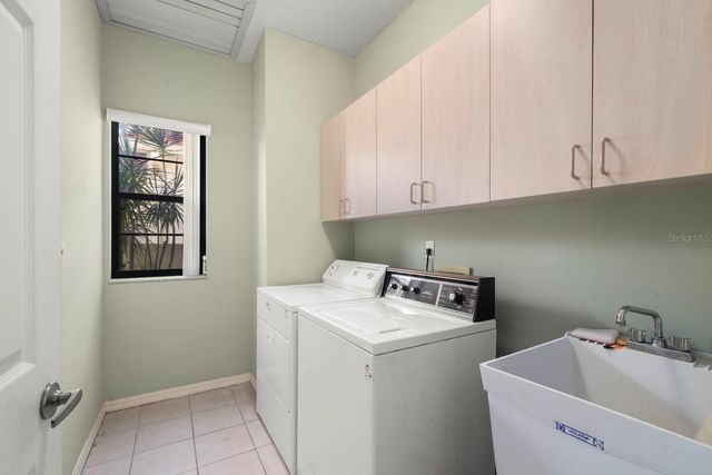 4356 MARCOTT CIRCLE, Sarasota, FL 34233