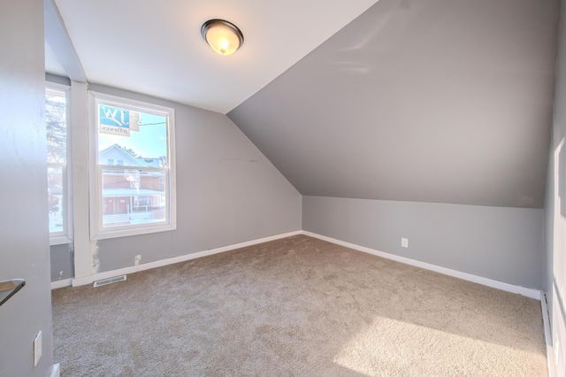 654 Winslow Avenue, Saint Paul, MN 55107