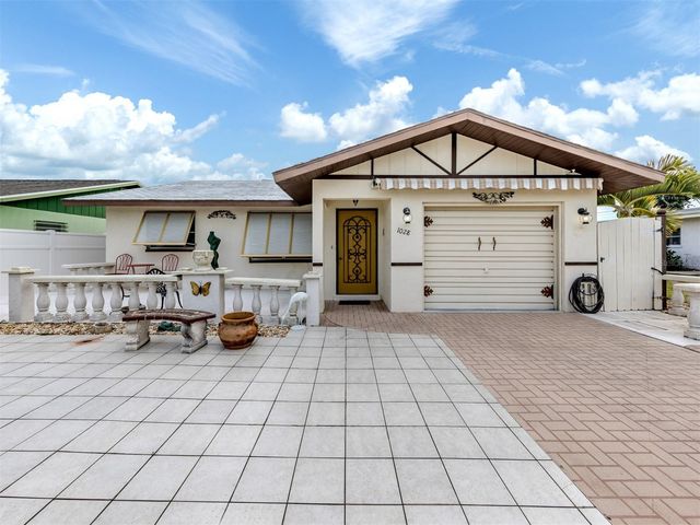 1028 LILLIAN STREET, Venice, FL 34285