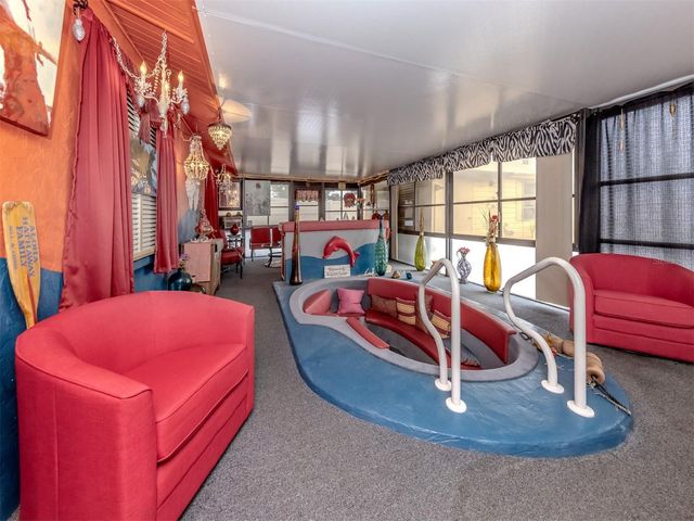 1028 LILLIAN STREET, Venice, FL 34285