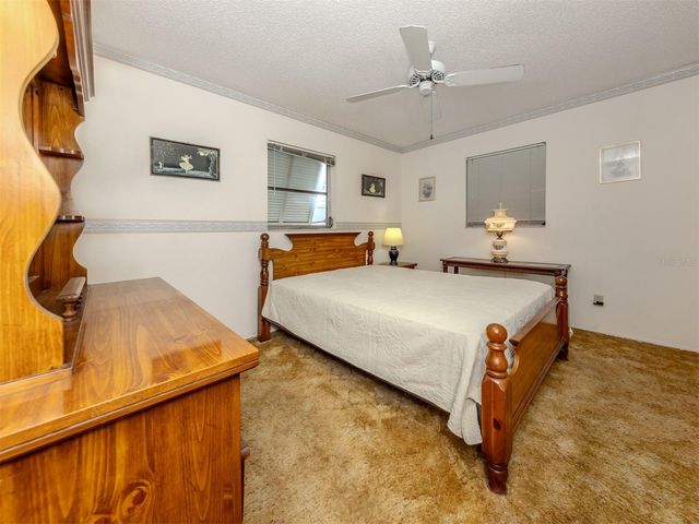 1028 LILLIAN STREET, Venice, FL 34285