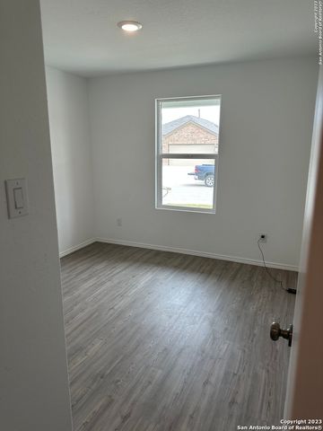 10742 Hernando Ct., Converse, TX 78109