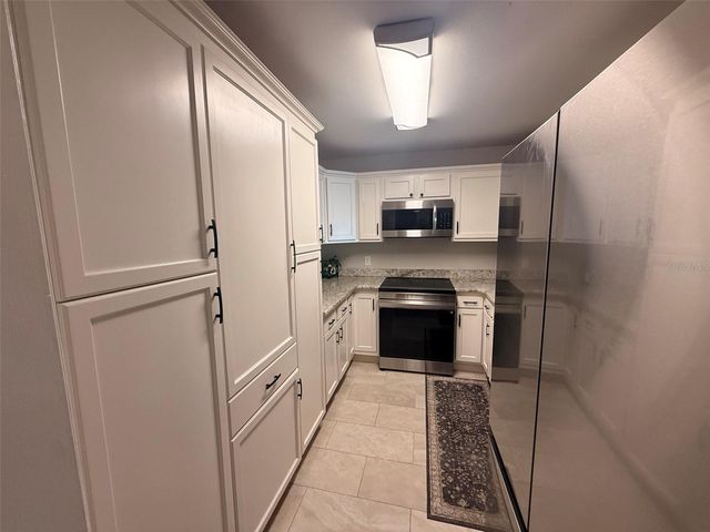 1628 TROPICAL COURT, Tavares, FL 32778