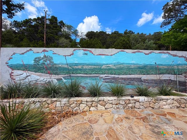 1758 Trail Pass Drive, Canyon Lake, TX 78133