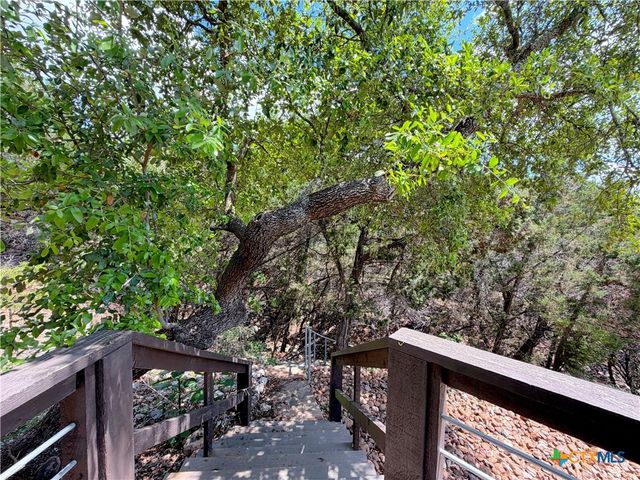 1758 Trail Pass Drive, Canyon Lake, TX 78133