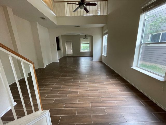 1700 Kemah DR, Austin, TX 78748