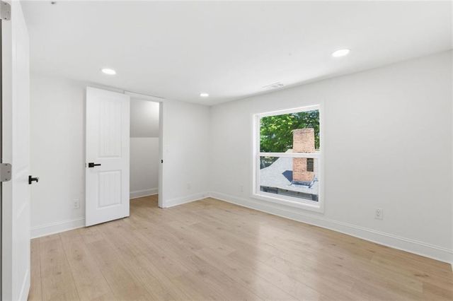 386 Mathewson Place SW, Atlanta, GA 30310