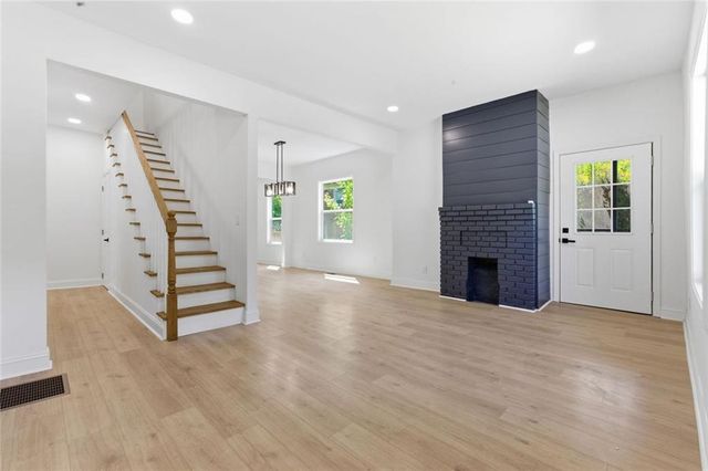 386 Mathewson Place SW, Atlanta, GA 30310