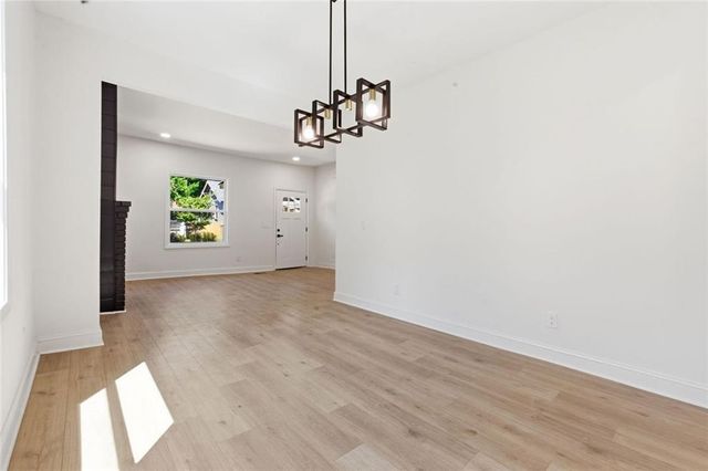 386 Mathewson Place SW, Atlanta, GA 30310