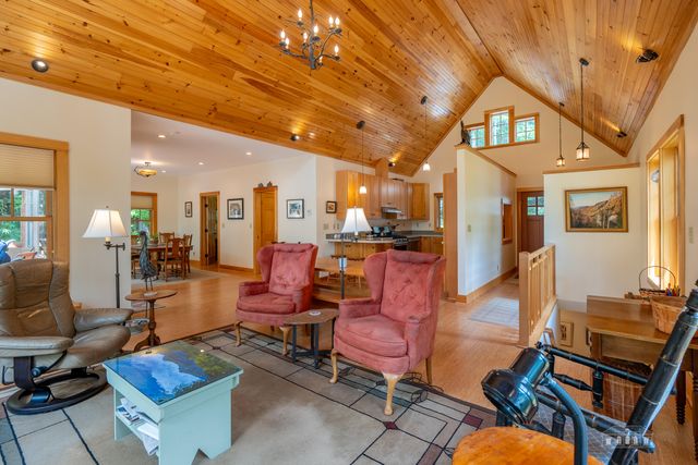 163 Riverside Drive, Saranac Lake, NY 12983