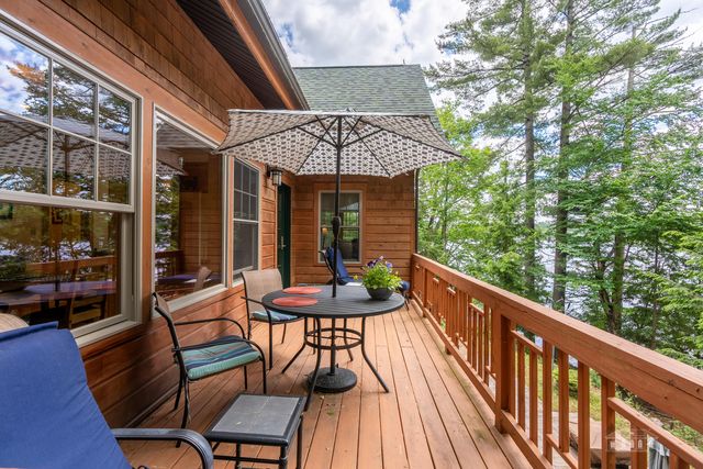 163 Riverside Drive, Saranac Lake, NY 12983