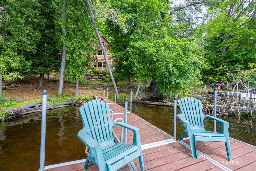 163 Riverside Drive, Saranac Lake, NY 12983