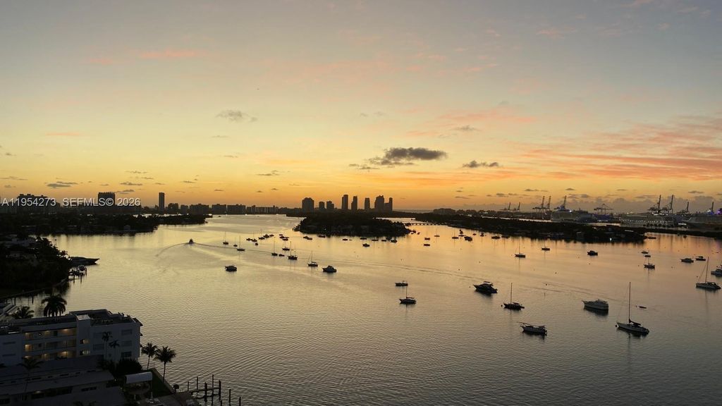 1000 Venetian Way 1501, Miami, FL 33139