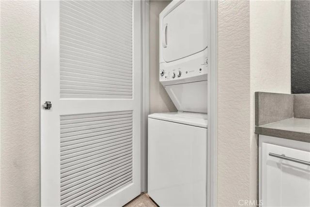 1418 Brett 303, San Pedro, CA 90732