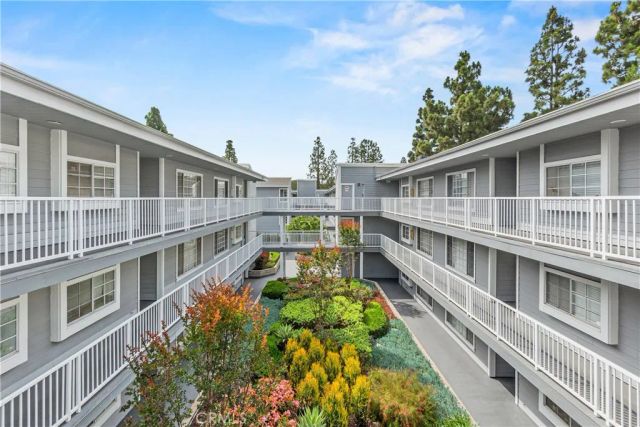 1418 Brett 303, San Pedro, CA 90732