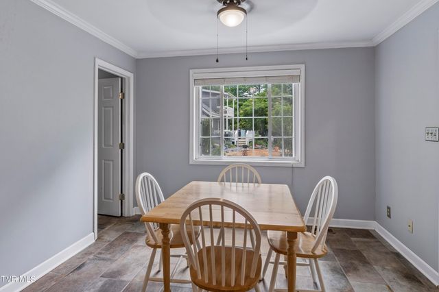 131 Olgia Lane, Johnson City, TN 37604