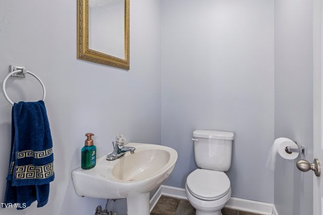 131 Olgia Lane, Johnson City, TN 37604